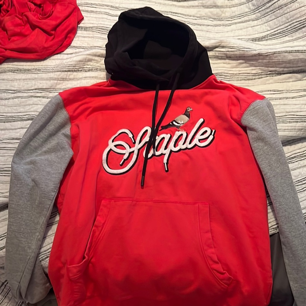 Staple Hoodie Large